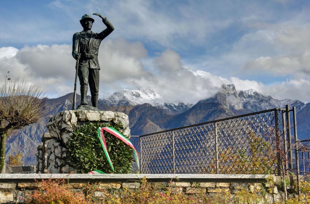 B&B Dei Laghi Magreglio Exteriör bild